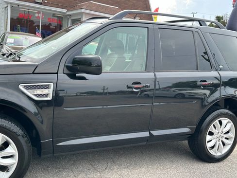 Used 2013 Land Rover LR2 HSE LUX image 36