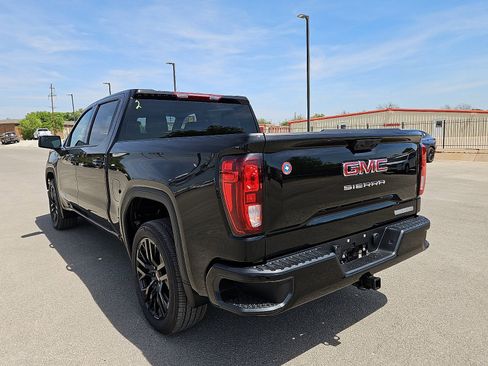 New 2026 GMC Sierra 1500 Elevation image 3