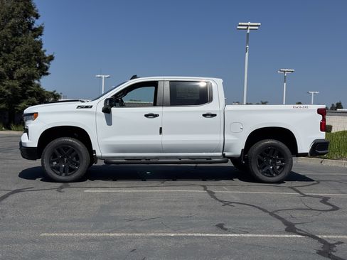 New 2026 Chevrolet Silverado 1500 LT Trail Boss AWD/4WD image 4