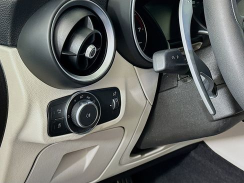 Used 2019 Alfa Romeo Stelvio Ti Sport w/ Quick Order Package 22S Sport image 17