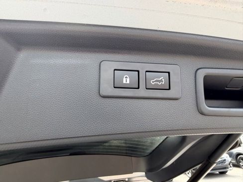 Used 2024 Subaru Forester Wilderness AWD/4WD image 8