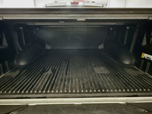 Used 2023 Ford F150 Lariat w/ Equipment Group 502A High AWD/4WD image 31