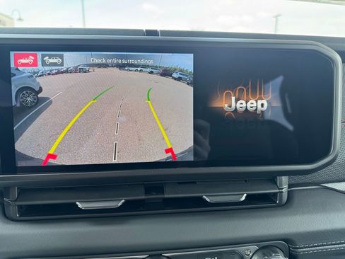 New 2026 Jeep Wrangler Unlimited Rubicon AWD/4WD image 17