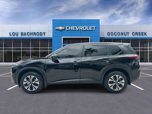 Used 2023 Nissan Rogue SV FWD image 5