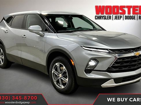 Used 2024 Chevrolet Blazer LT image 1