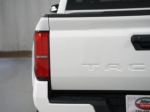 Certified 2024 Toyota Tacoma SR5 image 10