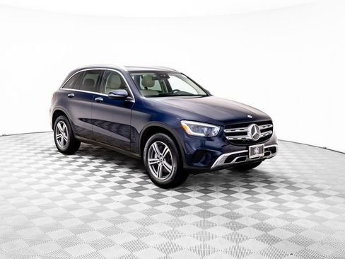 Used 2022 Mercedes-Benz GLC 300 4MATIC image 7