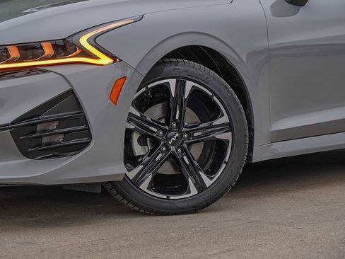 Used 2024 Kia K5 GT-Line w/ GT-Line Premium Package image 2