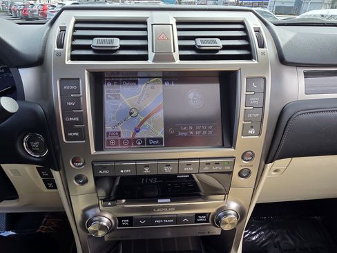 Certified 2020 Lexus GX 460 Premium w/ Premium Package image 21