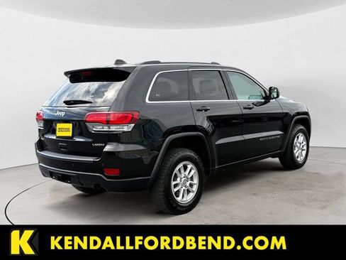 Used 2020 Jeep Grand Cherokee Laredo AWD/4WD image 5