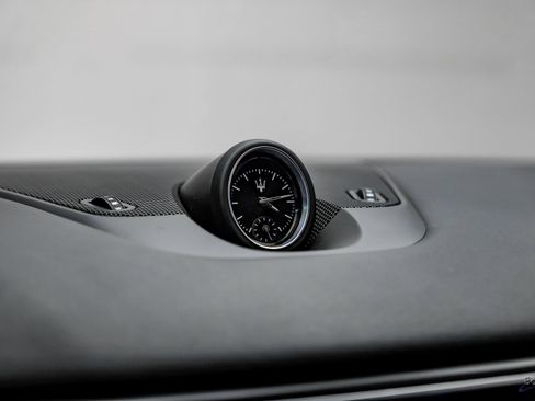 Used 2021 Maserati Levante S GranSport image 66