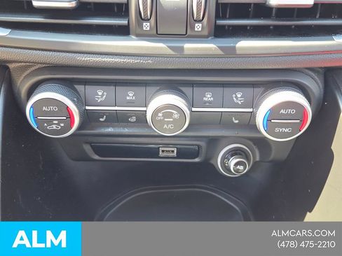 Used 2024 Alfa Romeo Giulia Ti w/ Performance Driving Package AWD/4WD image 23