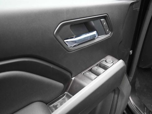 New 2026 GMC Canyon Elevation w/ Convenience Package image 10