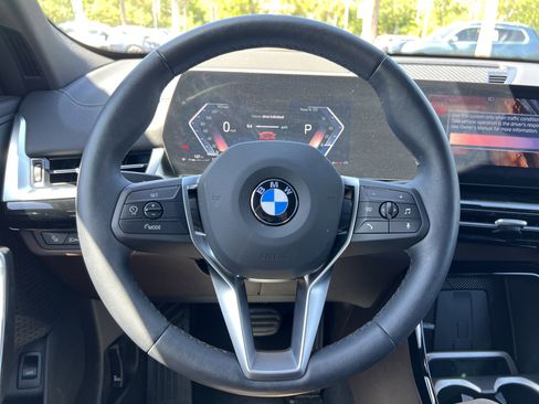 Used 2025 BMW X2 xDrive28i image 18