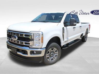 New 2025 Ford F350 XLT w/ FX4 Off-Road Package