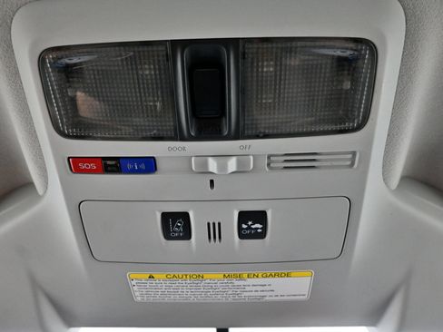Used 2017 Subaru Forester 2.0XT Touring AWD/4WD image 27