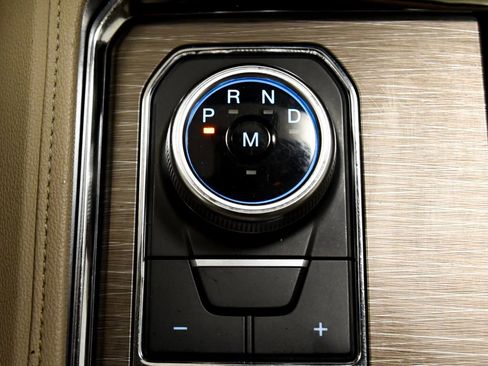 Used 2024 Ford Expedition Limited AWD/4WD image 26