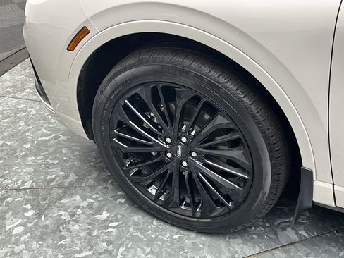 Used 2024 Lincoln Corsair Reserve w/ Equipment Group 201A image 34