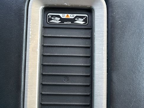 Used 2017 GMC Yukon Denali w/ Open Road Package image 27