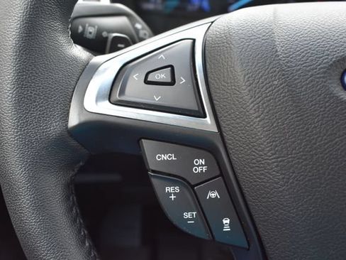 Used 2020 Ford Edge SEL w/ Convenience Package AWD/4WD image 23