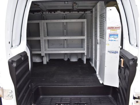 Used 2018 GMC Savana 2500 w/ Communications Package RWD image 19