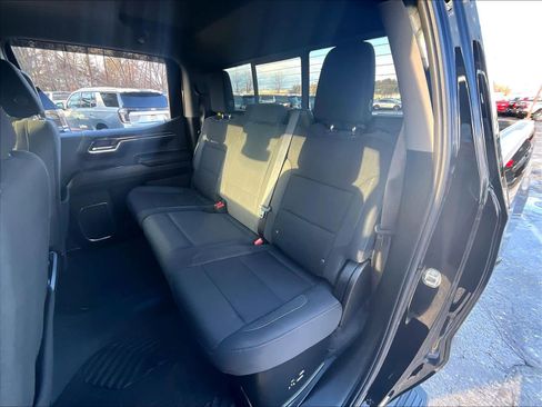 Used 2024 Chevrolet Silverado 1500 LT Trail Boss w/ Convenience Package II image 14