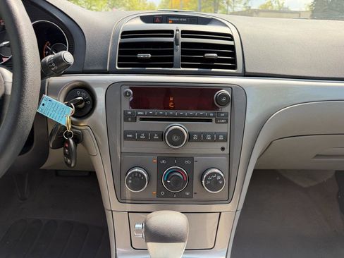 Used 2008 Saturn Aura XE FWD image 12