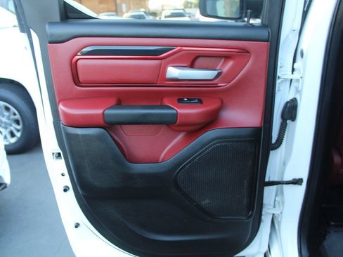 Used 2019 RAM 1500 Rebel AWD/4WD image 24