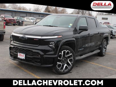 New 2024 Chevrolet Silverado EV RST