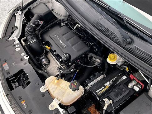 Used 2020 Chevrolet Sonic LT image 42