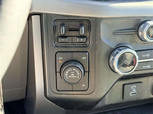 Used 2024 Ford F150 XLT w/ Tow/Haul Package image 22