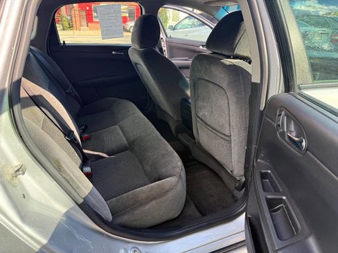 Used 2014 Chevrolet Impala LT w/ LT Sunroof Package image 15