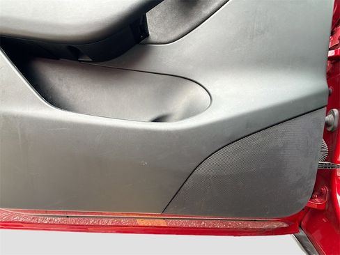 Used 2021 Tesla Model Y 2WD image 19