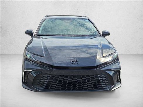 Used 2025 Toyota Camry SE w/ Multimedia Upgrade Package FWD image 2