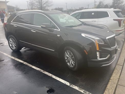 Certified 2023 Cadillac XT5 Premium Luxury w/ Technology Package image 2