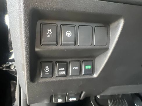 Certified 2022 Nissan Rogue Sport SL w/ Premium Package AWD/4WD image 53