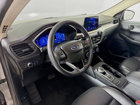 Used 2020 Ford Escape SE Sport image 8