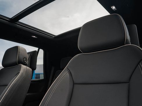 New 2026 Chevrolet Tahoe Premier AWD/4WD image 22