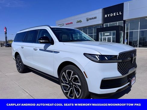 New 2026 Lincoln Navigator L Reserve AWD/4WD image 1