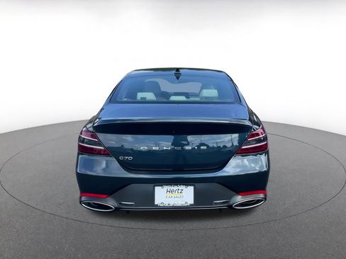 Used 2025 Genesis G70 2.5T image 12