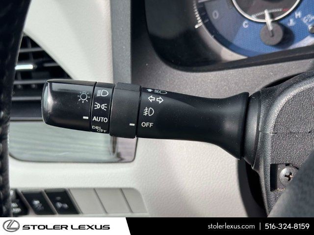 Used 2019 Toyota Sienna XLE w/ XLE Navigation Package AWD/4WD image 28
