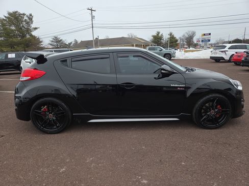 Used 2014 Hyundai Veloster Turbo w/ Turbo Technology Package 04 image 2