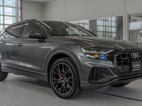Used 2020 Audi Q8 Premium Plus AWD/4WD image 12