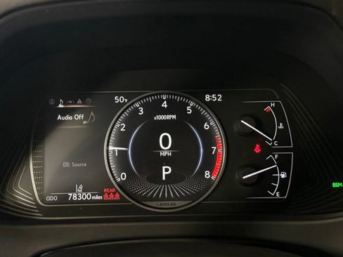 Used 2021 Lexus UX 200 w/ Premium Package FWD image 22