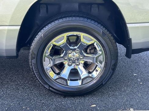Used 2021 RAM 1500 Big Horn AWD/4WD image 11