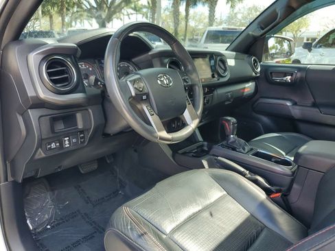 Used 2019 Toyota Tacoma TRD Pro image 12