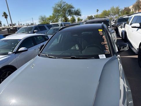 Used 2023 Volvo XC40 Recharge Core AWD/4WD image 15