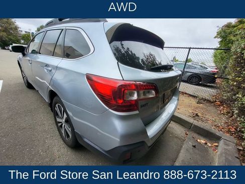 Used 2019 Subaru Outback 2.5i Limited AWD/4WD image 5