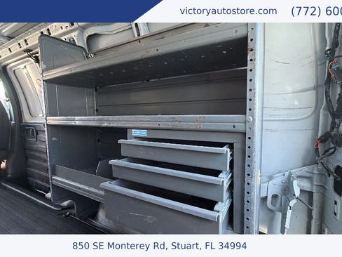 Used 2019 GMC Savana 2500 w/ Enhanced Convenience Package image 28