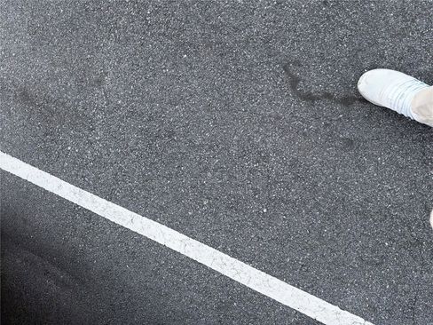 Used 2024 GMC Sierra 2500 Denali w/ Denali Reserve Package image 10